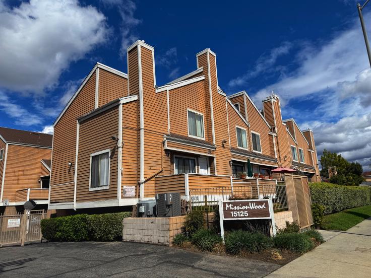 15125 NORDHOFF Street #20